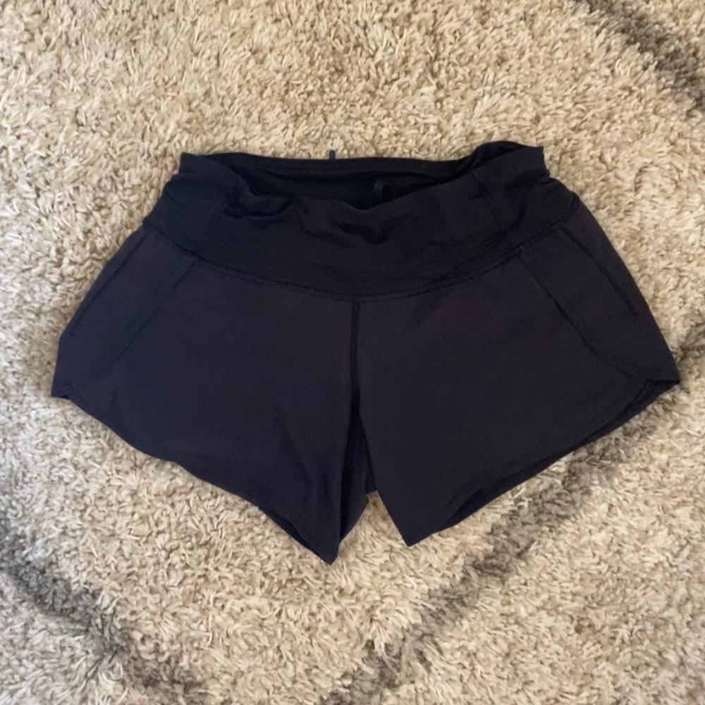Black Lululemon shorts